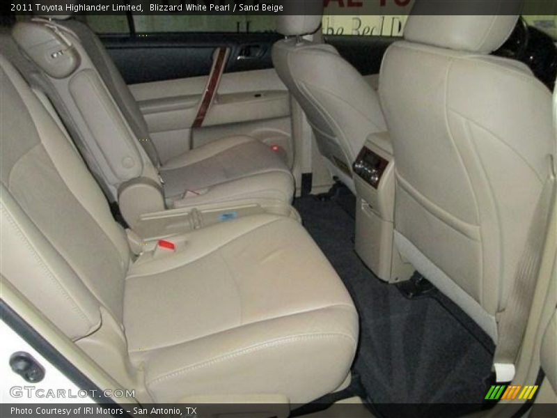 Blizzard White Pearl / Sand Beige 2011 Toyota Highlander Limited