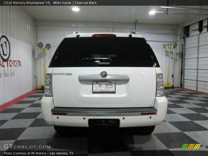 White Suede / Charcoal Black 2010 Mercury Mountaineer V6