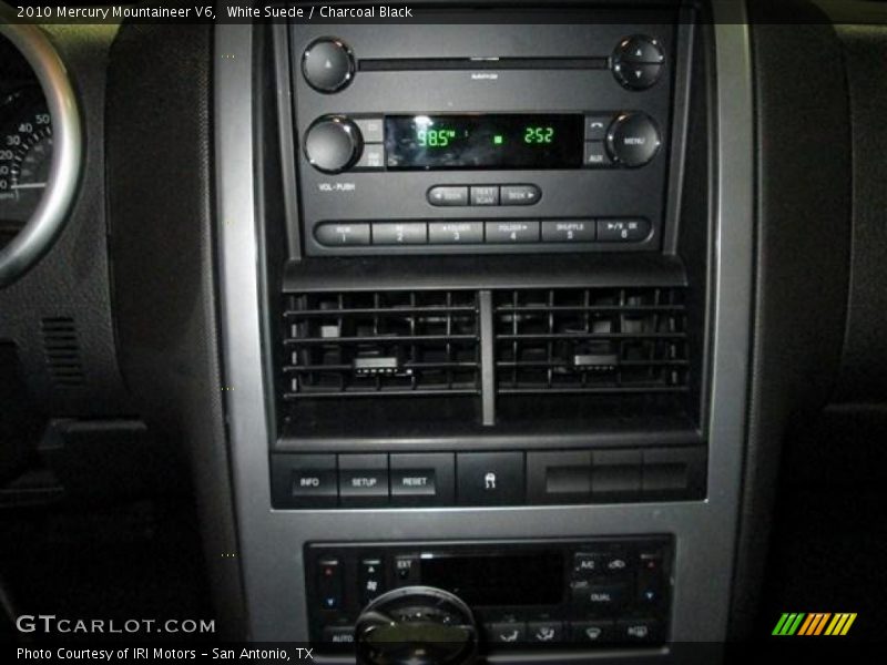 White Suede / Charcoal Black 2010 Mercury Mountaineer V6