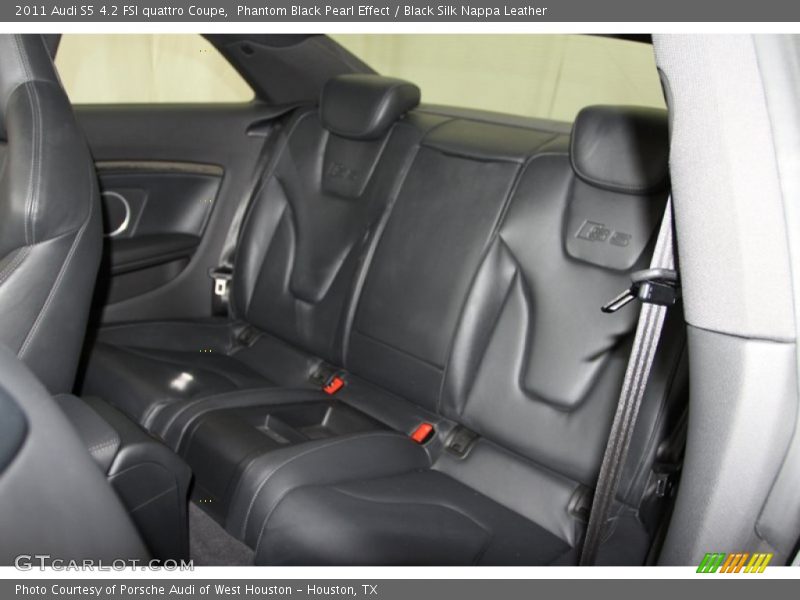 Rear Seat of 2011 S5 4.2 FSI quattro Coupe