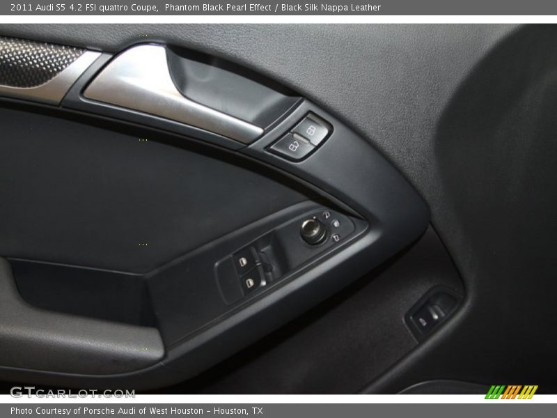 Phantom Black Pearl Effect / Black Silk Nappa Leather 2011 Audi S5 4.2 FSI quattro Coupe