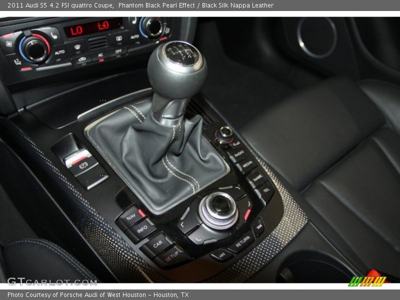  2011 S5 4.2 FSI quattro Coupe 6 Speed Manual Shifter
