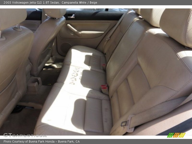 Campanella White / Beige 2003 Volkswagen Jetta GLS 1.8T Sedan
