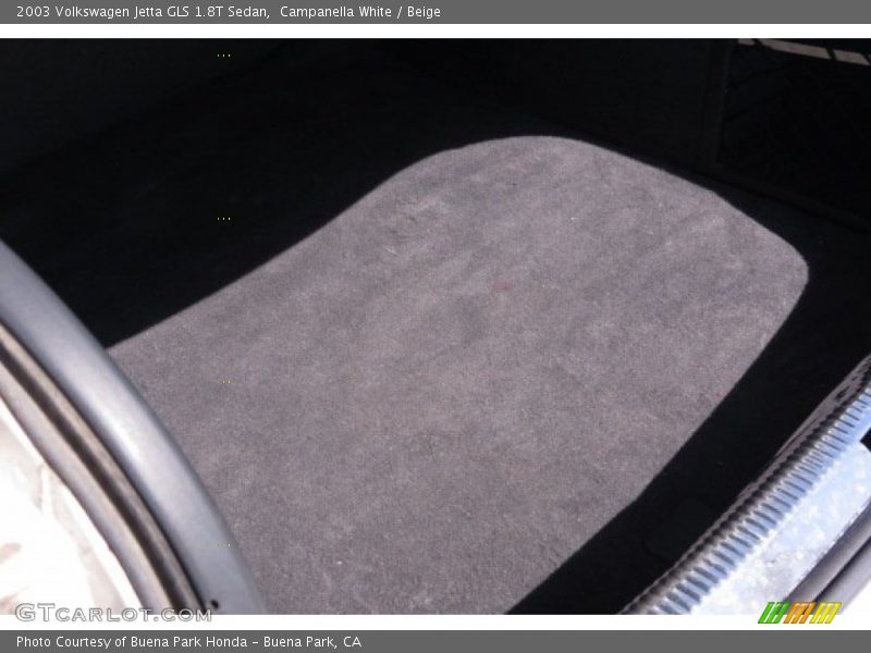 Campanella White / Beige 2003 Volkswagen Jetta GLS 1.8T Sedan