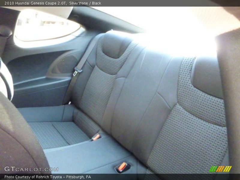 Silverstone / Black 2010 Hyundai Genesis Coupe 2.0T