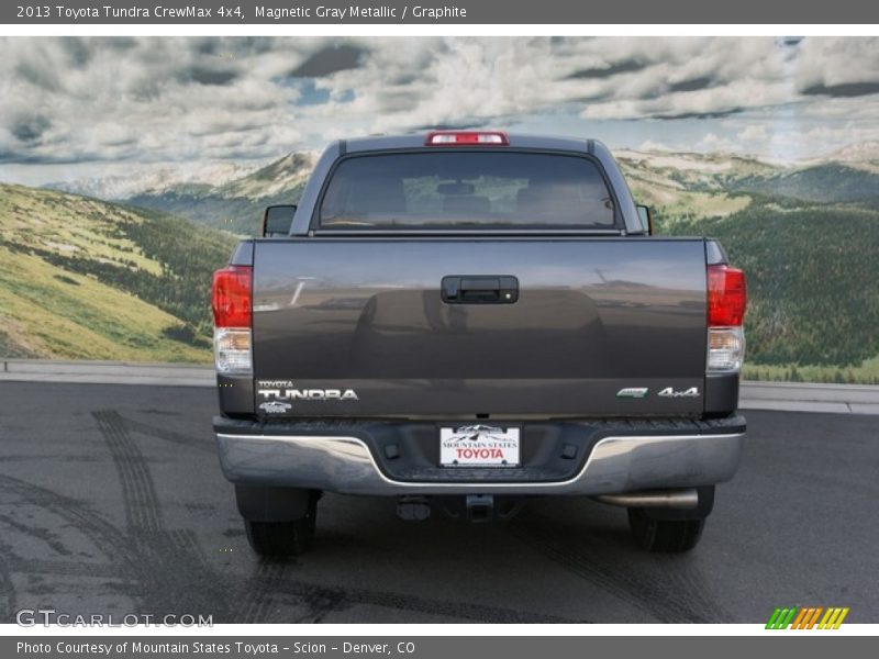 Magnetic Gray Metallic / Graphite 2013 Toyota Tundra CrewMax 4x4