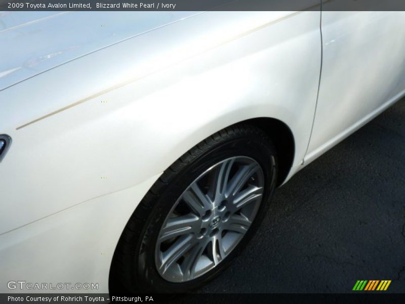 Blizzard White Pearl / Ivory 2009 Toyota Avalon Limited