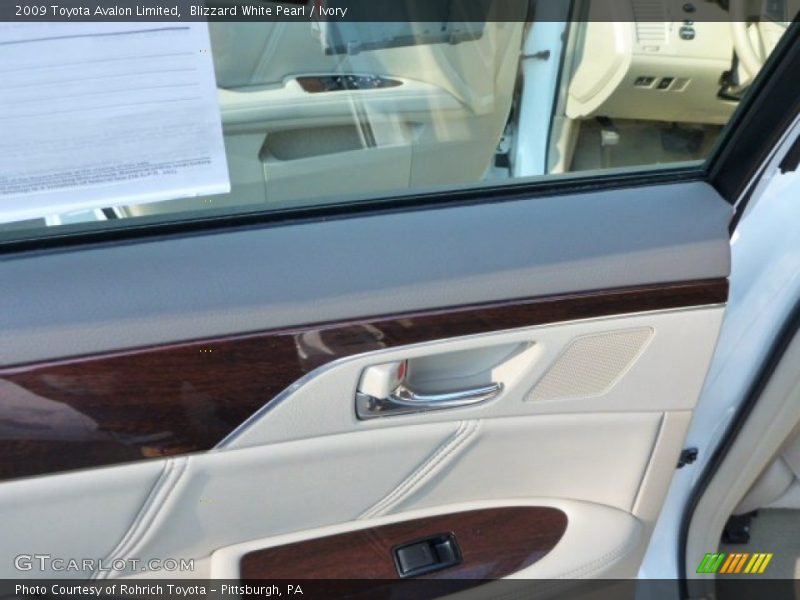 Blizzard White Pearl / Ivory 2009 Toyota Avalon Limited