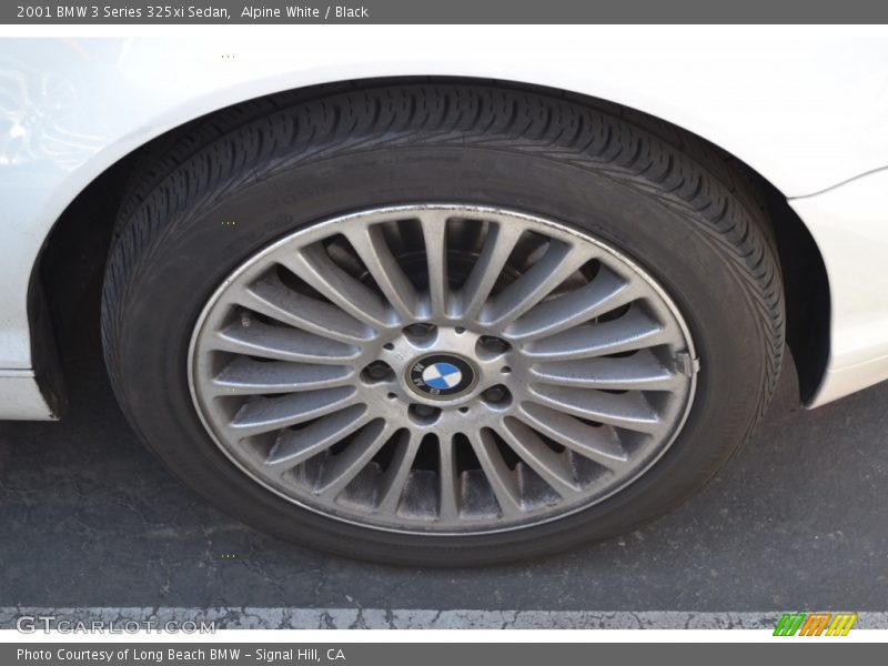 Alpine White / Black 2001 BMW 3 Series 325xi Sedan
