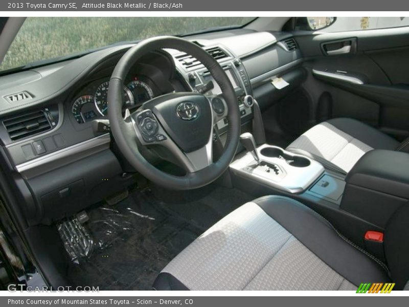 Attitude Black Metallic / Black/Ash 2013 Toyota Camry SE