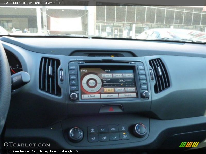 Bright Silver / Black 2011 Kia Sportage