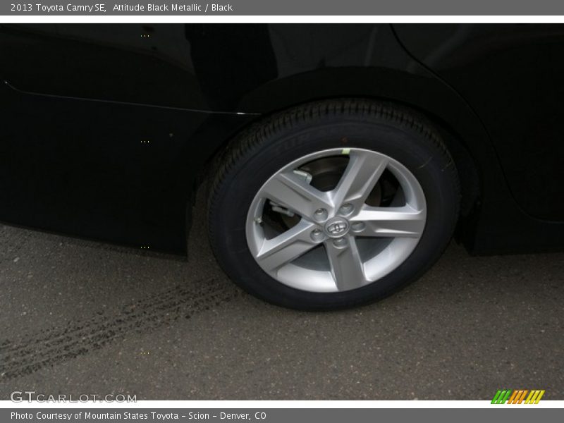 Attitude Black Metallic / Black 2013 Toyota Camry SE