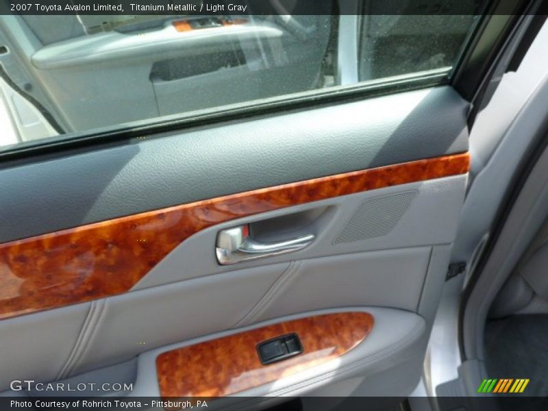 Titanium Metallic / Light Gray 2007 Toyota Avalon Limited