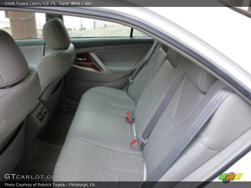 Super White / Ash 2008 Toyota Camry XLE V6