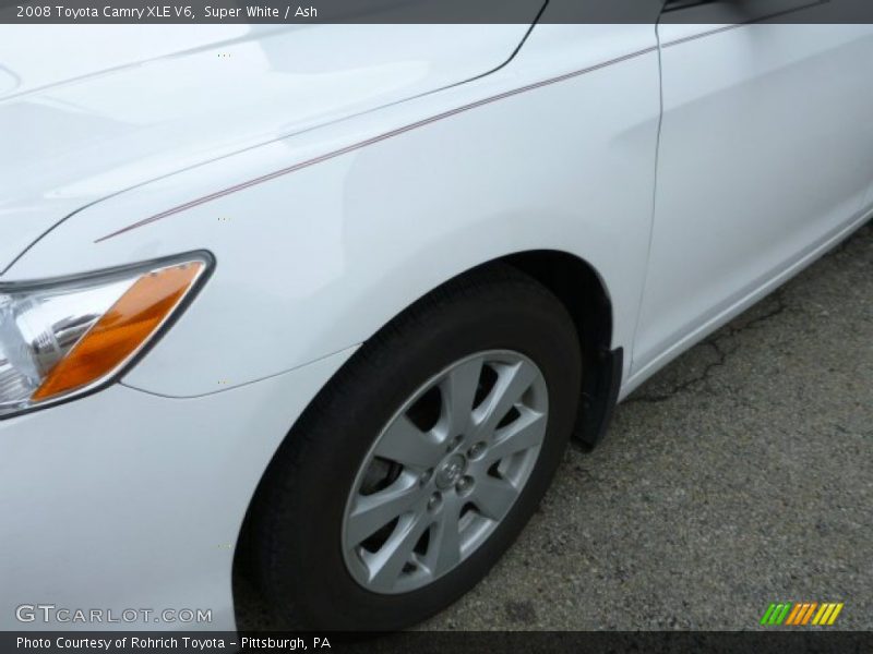 Super White / Ash 2008 Toyota Camry XLE V6