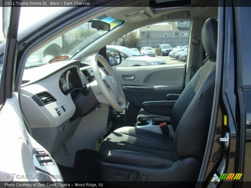 Black / Dark Charcoal 2011 Toyota Sienna SE