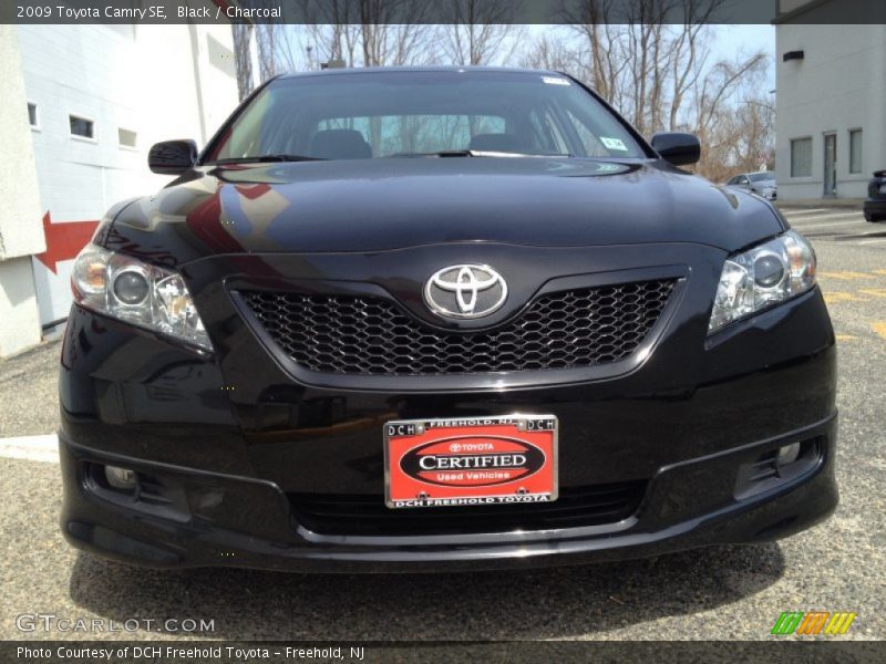 Black / Charcoal 2009 Toyota Camry SE