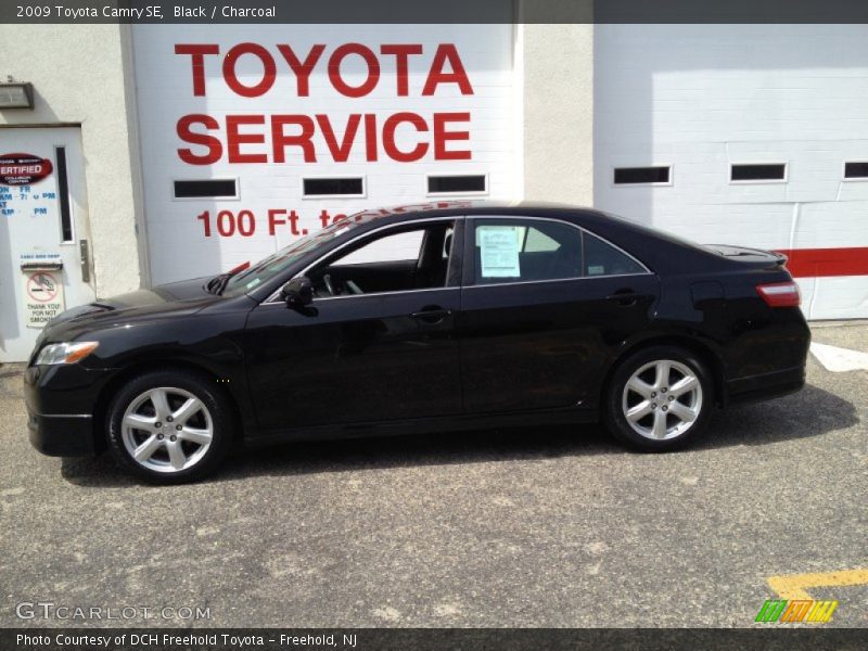 Black / Charcoal 2009 Toyota Camry SE