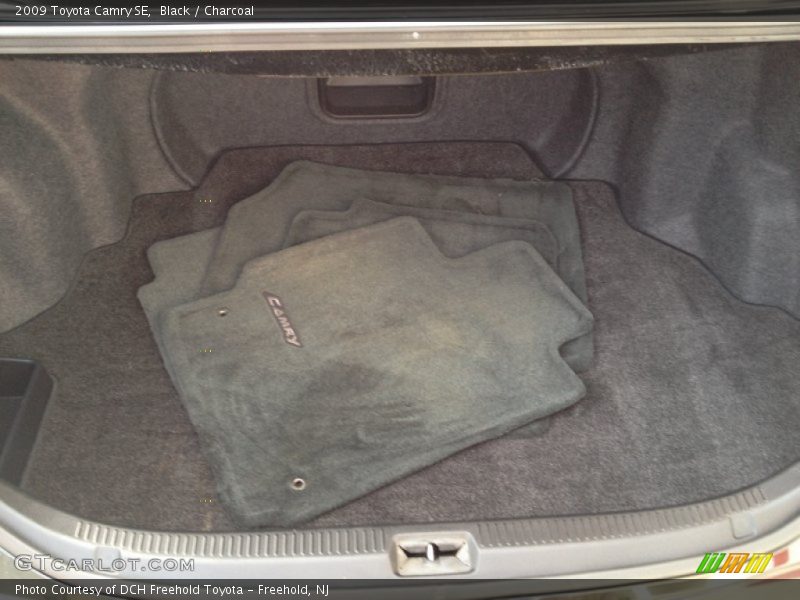Black / Charcoal 2009 Toyota Camry SE