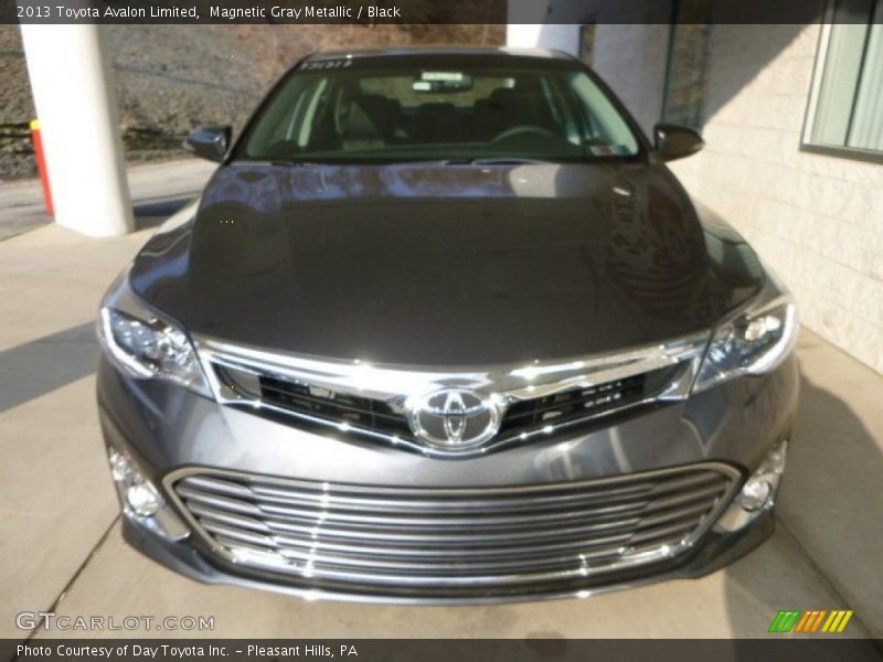Magnetic Gray Metallic / Black 2013 Toyota Avalon Limited