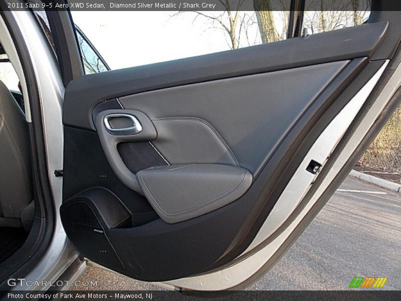 Door Panel of 2011 9-5 Aero XWD Sedan
