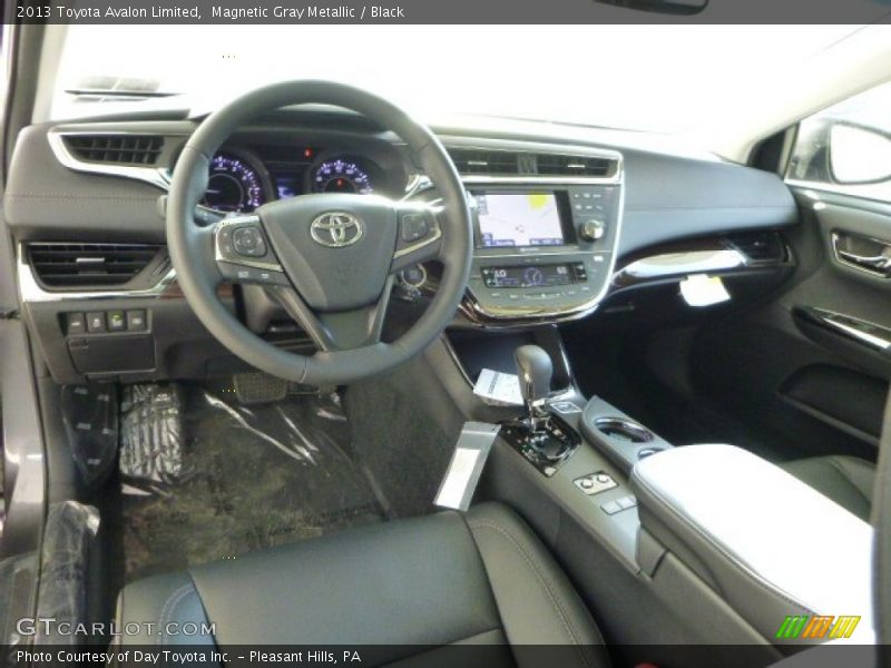 Magnetic Gray Metallic / Black 2013 Toyota Avalon Limited