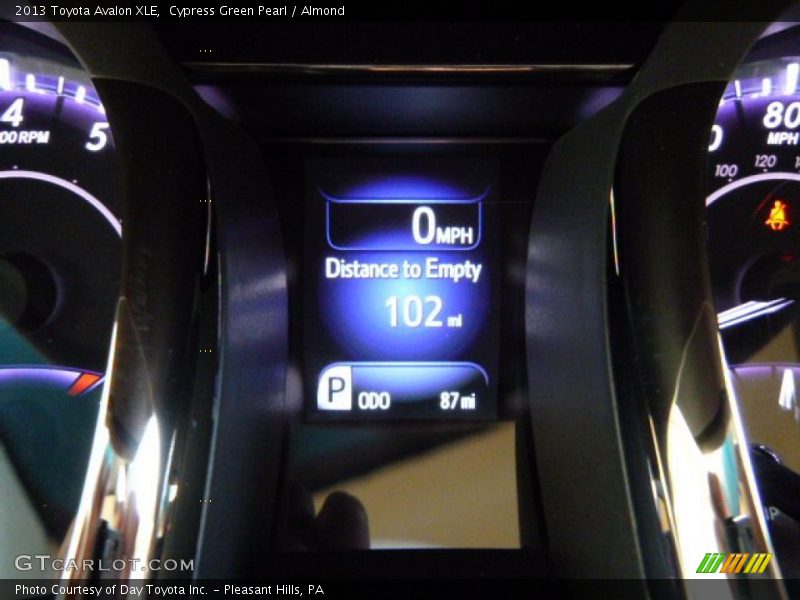 Cypress Green Pearl / Almond 2013 Toyota Avalon XLE
