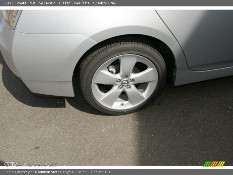 Classic Silver Metallic / Misty Gray 2013 Toyota Prius Five Hybrid