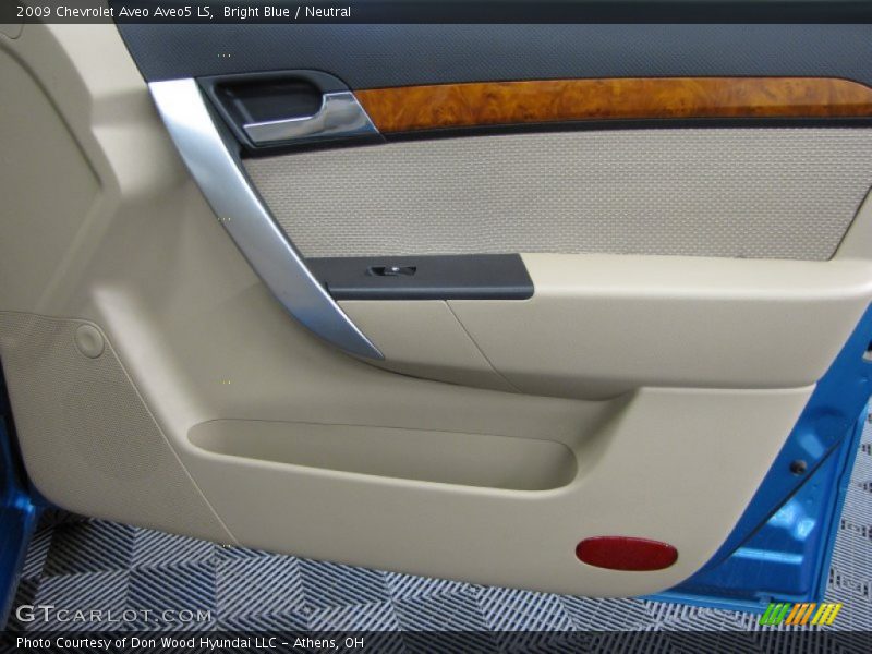 Bright Blue / Neutral 2009 Chevrolet Aveo Aveo5 LS