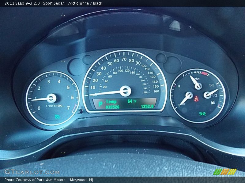 Arctic White / Black 2011 Saab 9-3 2.0T Sport Sedan
