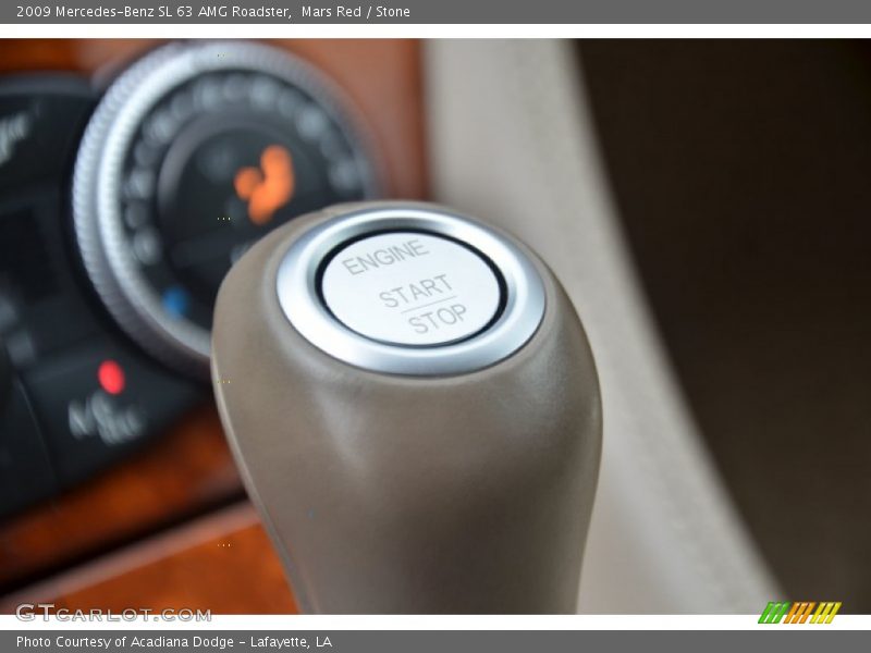 Controls of 2009 SL 63 AMG Roadster