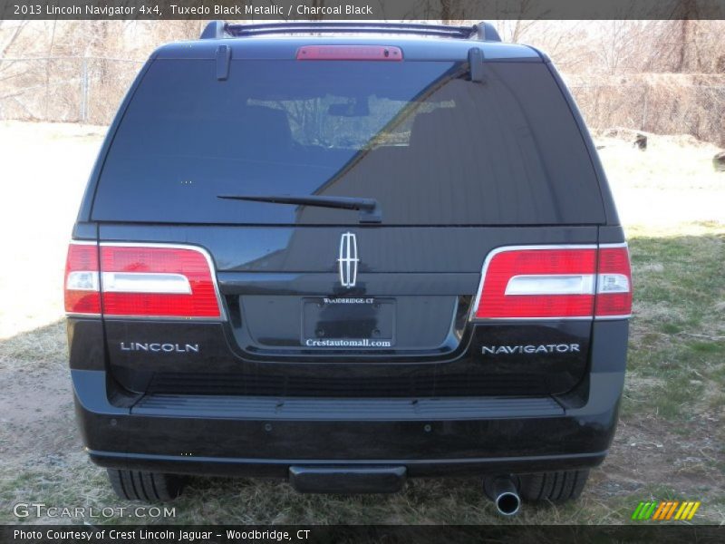 Tuxedo Black Metallic / Charcoal Black 2013 Lincoln Navigator 4x4
