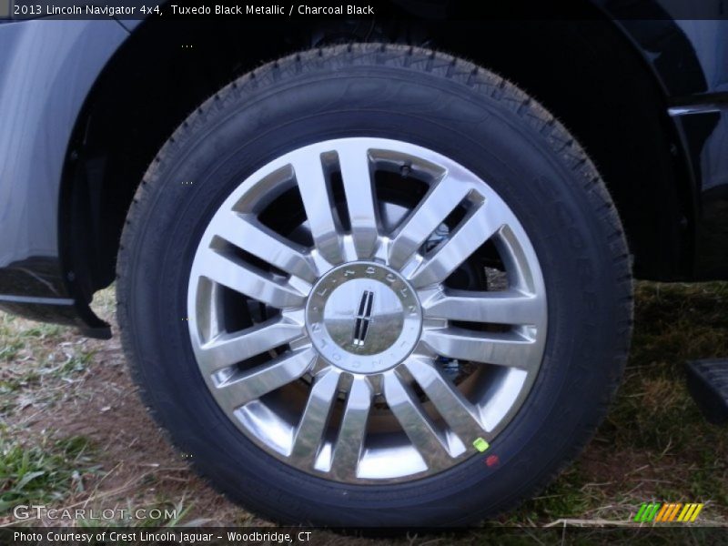 Tuxedo Black Metallic / Charcoal Black 2013 Lincoln Navigator 4x4