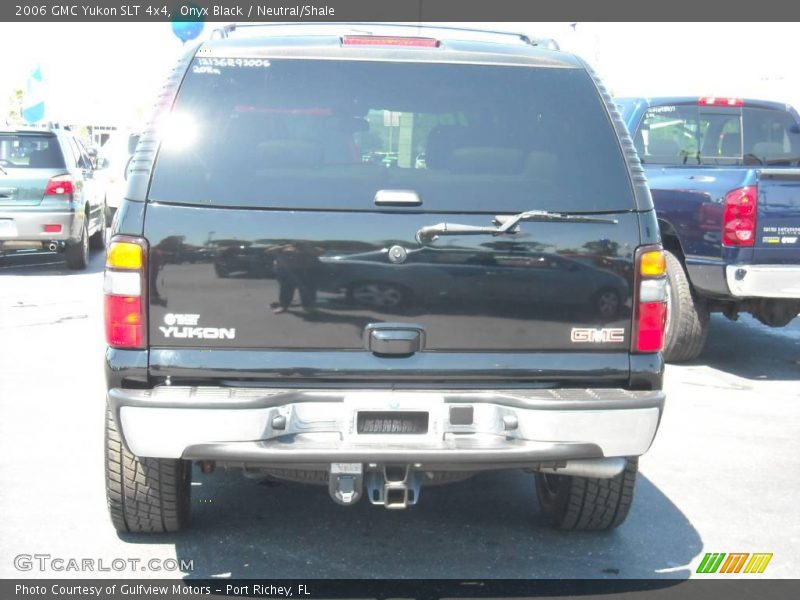 Onyx Black / Neutral/Shale 2006 GMC Yukon SLT 4x4