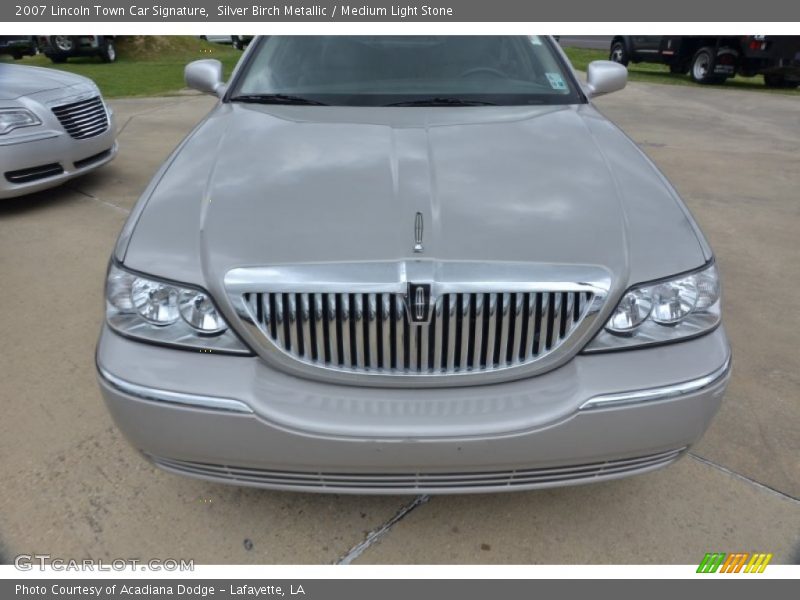 Silver Birch Metallic / Medium Light Stone 2007 Lincoln Town Car Signature