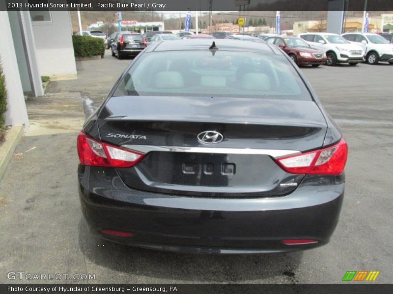 Pacific Blue Pearl / Gray 2013 Hyundai Sonata Limited