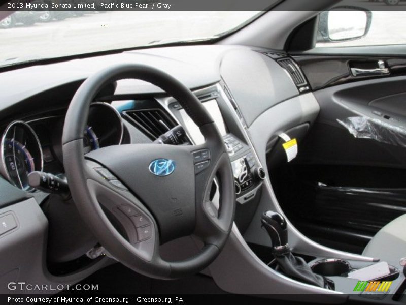 Pacific Blue Pearl / Gray 2013 Hyundai Sonata Limited