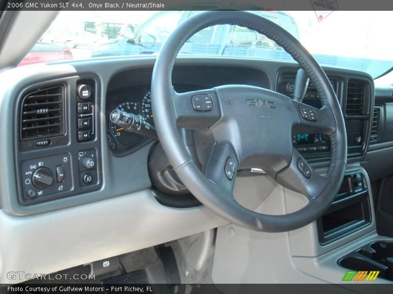 Onyx Black / Neutral/Shale 2006 GMC Yukon SLT 4x4