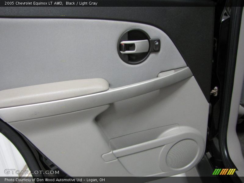 Black / Light Gray 2005 Chevrolet Equinox LT AWD