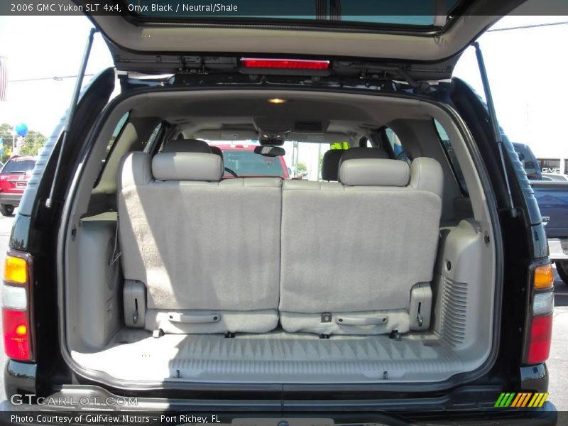 Onyx Black / Neutral/Shale 2006 GMC Yukon SLT 4x4