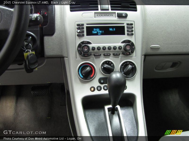 Controls of 2005 Equinox LT AWD