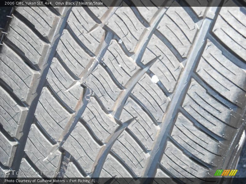 Onyx Black / Neutral/Shale 2006 GMC Yukon SLT 4x4