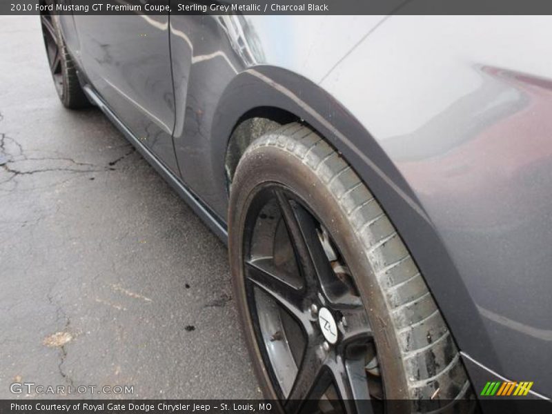 Sterling Grey Metallic / Charcoal Black 2010 Ford Mustang GT Premium Coupe