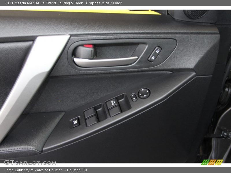 Graphite Mica / Black 2011 Mazda MAZDA3 s Grand Touring 5 Door