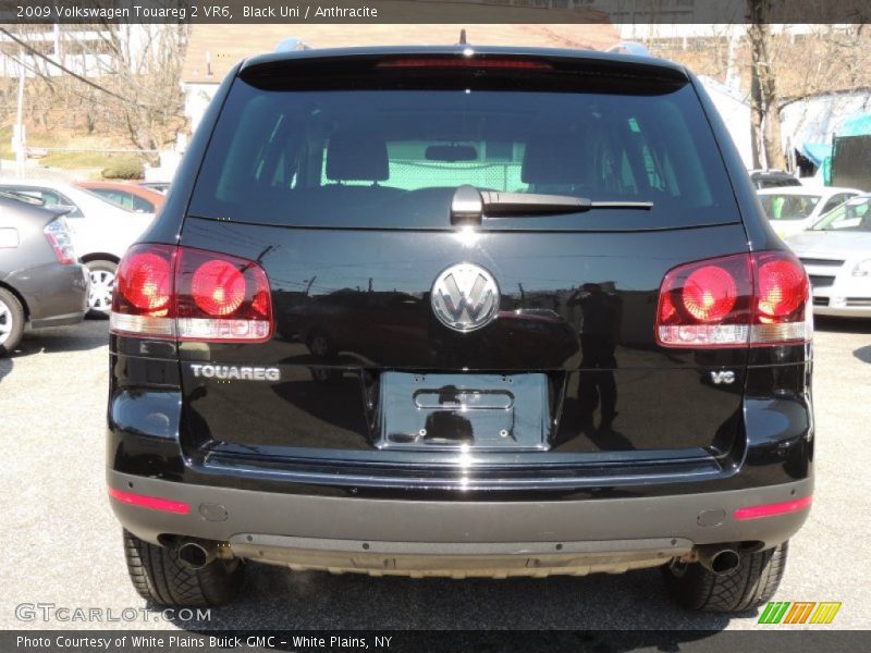 Black Uni / Anthracite 2009 Volkswagen Touareg 2 VR6