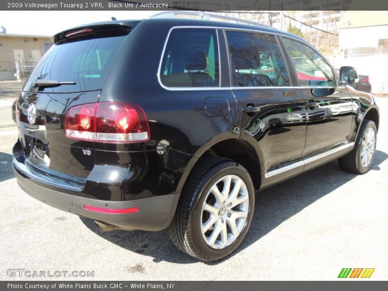 Black Uni / Anthracite 2009 Volkswagen Touareg 2 VR6