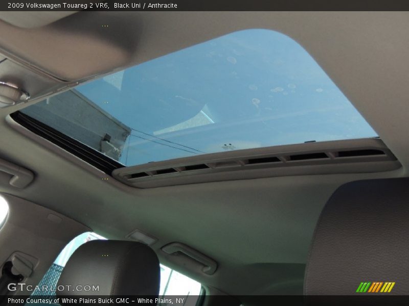 Black Uni / Anthracite 2009 Volkswagen Touareg 2 VR6