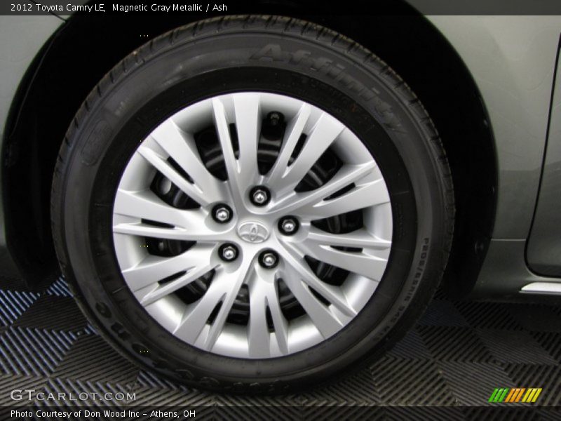 Magnetic Gray Metallic / Ash 2012 Toyota Camry LE