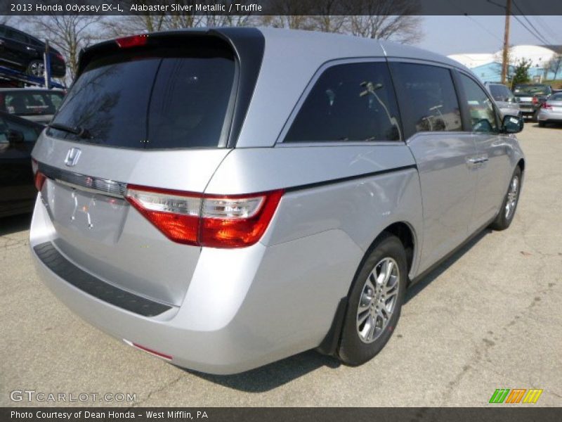 Alabaster Silver Metallic / Truffle 2013 Honda Odyssey EX-L