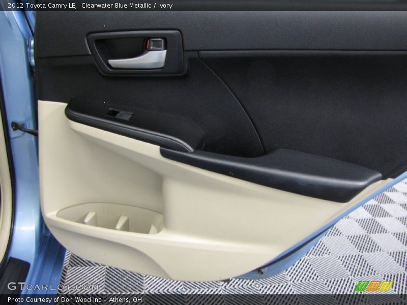 Clearwater Blue Metallic / Ivory 2012 Toyota Camry LE